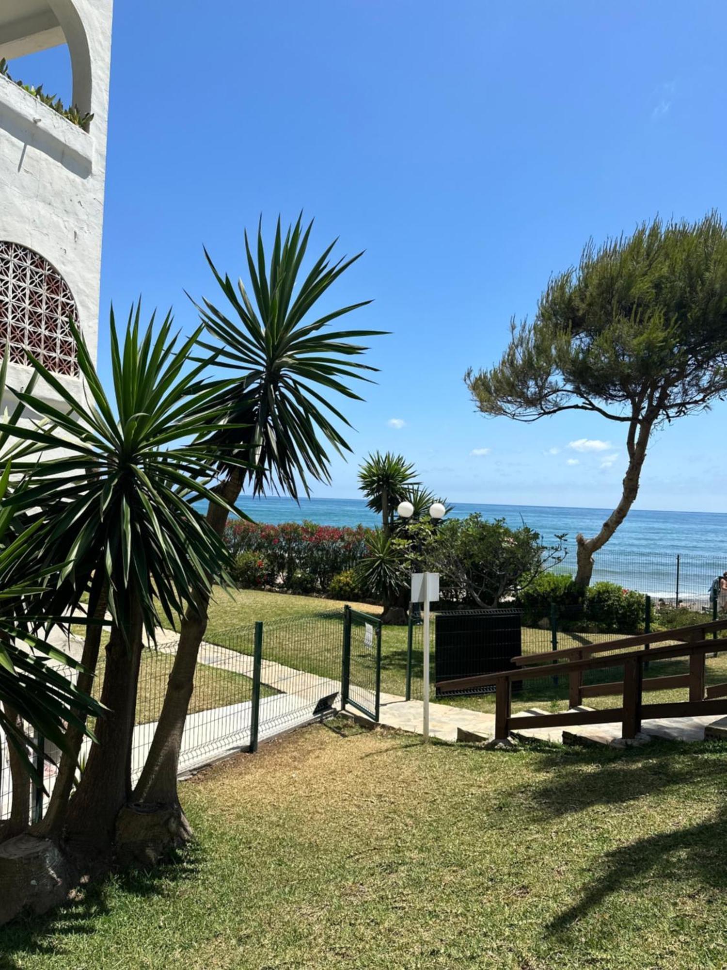 Oceanfront Mijas 아파트 외부 사진